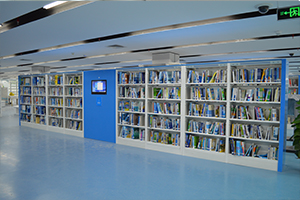 �������}��^(q��)�D���^